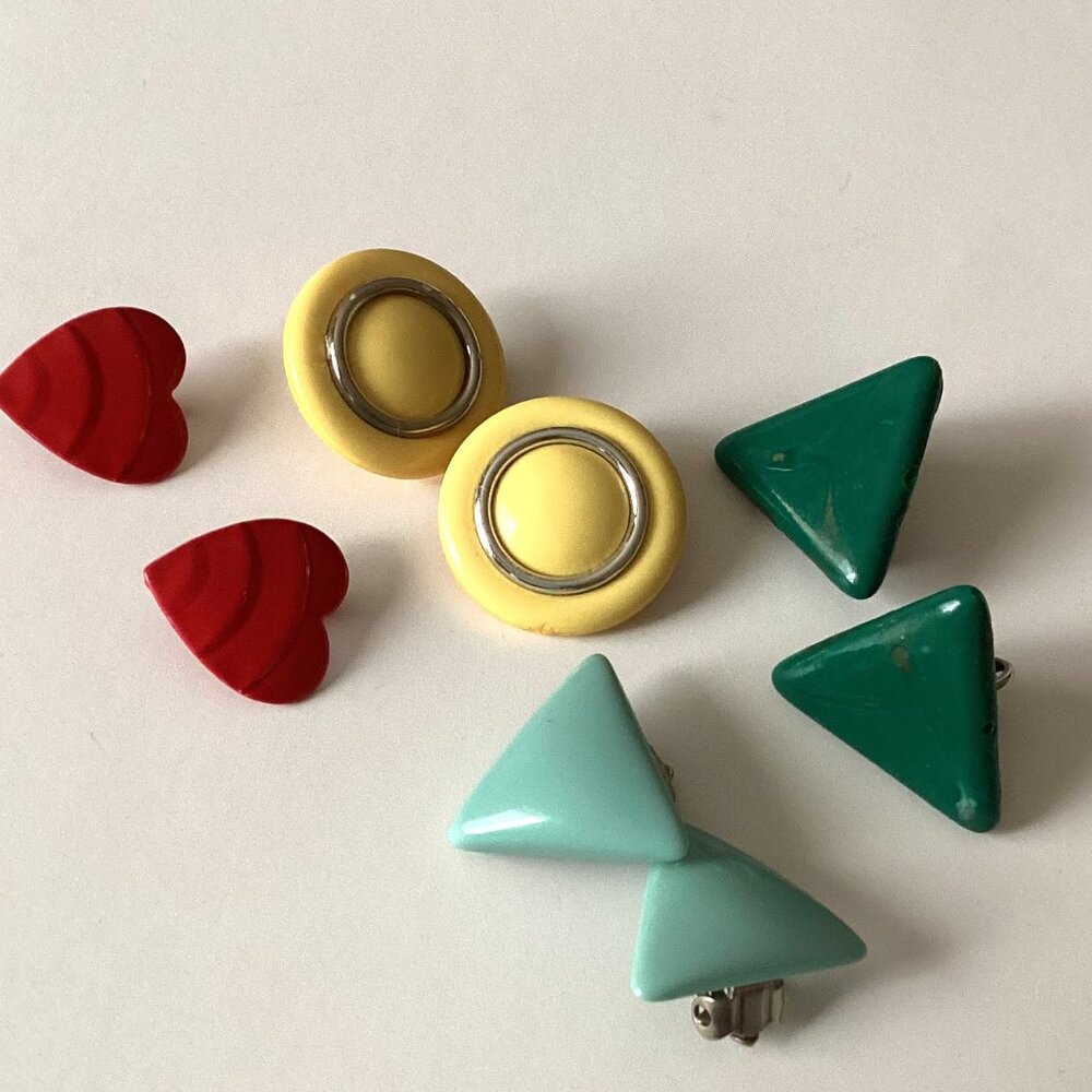 A Bundle of Vintage Retro Clip-On Earrings Costume Colorful Bold Color Jewelry